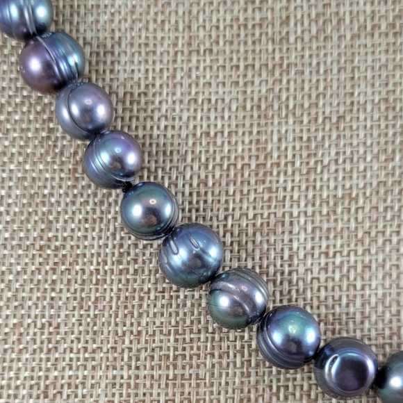 REAL 17" Black Pearl Necklace - Picture 3 of 8